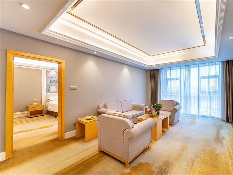 Vienna International Hotel Hangzhou South Railway Station Экстерьер фото